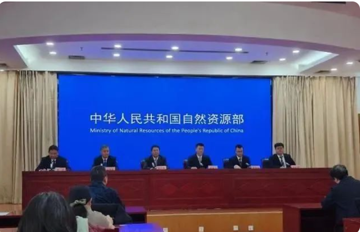 自然資源部：新發(fā)現(xiàn)10個(gè)億噸級(jí)油田 19個(gè)千億方級(jí)氣田